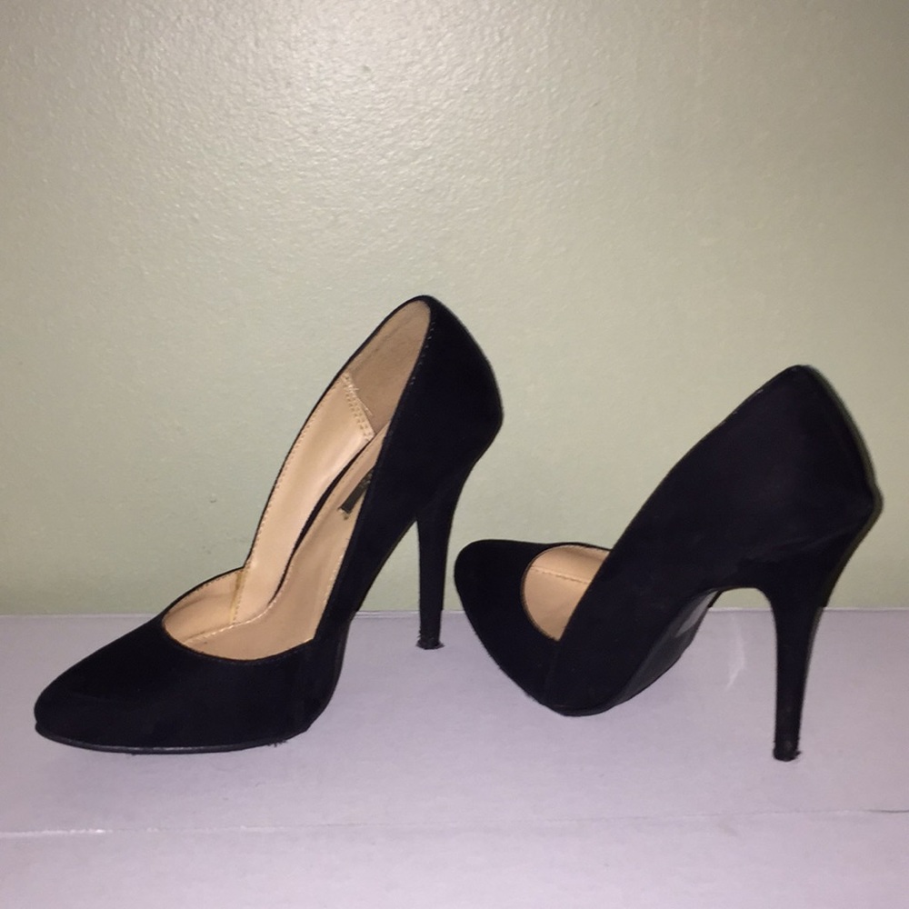 Black heels